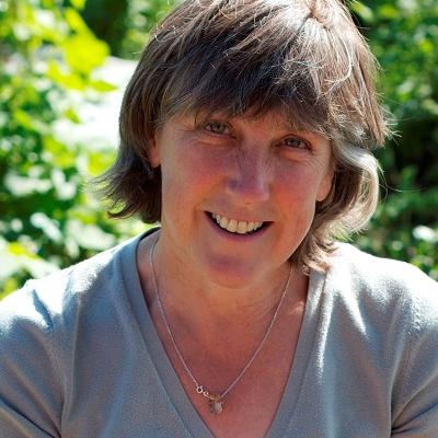 Toni Clark
